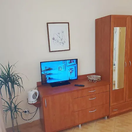 M A R I A Δωμάτια σε οικογενειακή κατοικία