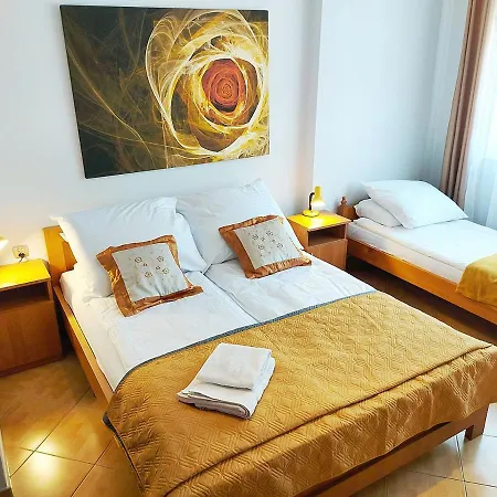 M A R I A Privatunterkunft *