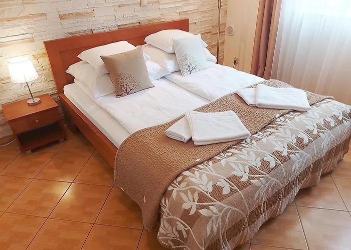 منزل للإقامة M A R I A *